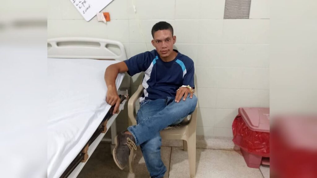 Muerte misteriosa en alberca deja a autoridades investigando